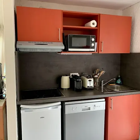 Charming One-bedroom In St Raphael - Maurin - 2140 Apartment
